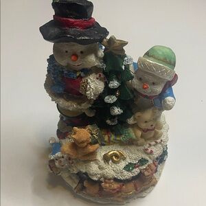 Festive Snowman‎ and Tree Holiday Decor